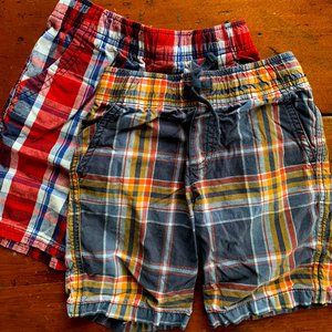 Lot of 2 Pairs of Plaid Shorts Size 5T